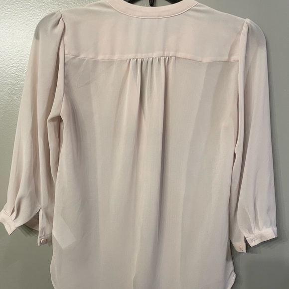 H&M 3/4 sleeve light pink blouse - Picture 2 of 4